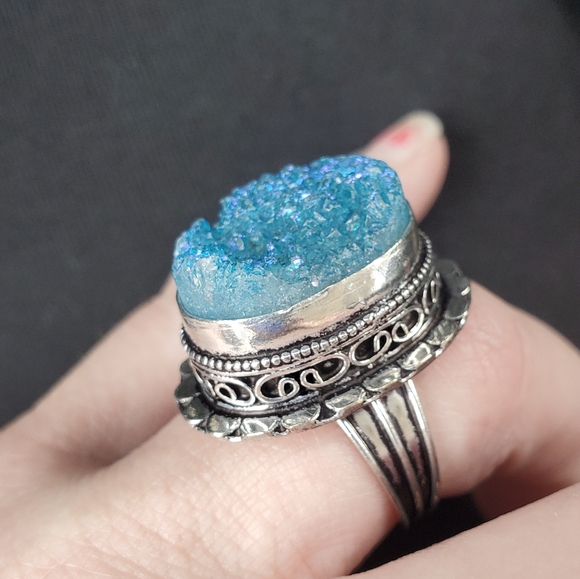 New Blue Titanium Crystal Druzy 925 Silver Statement Ring. - Picture 5 of 15